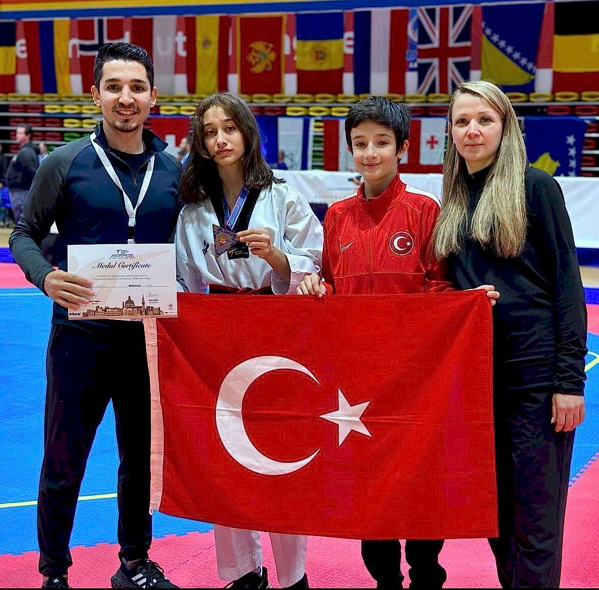 WhatsApp Image 2023-02-25 at 11.43.46 (1)